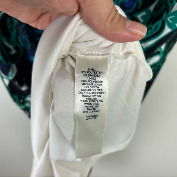 Eliza J Floral Print Shift dress size: 4 - Picture 10 of 15